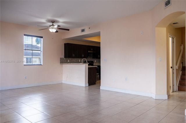 8906 W Flagler St 222, Miami, FL 33174