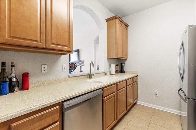 8296 PORTOFINO DRIVE 405, Davenport, FL 33896