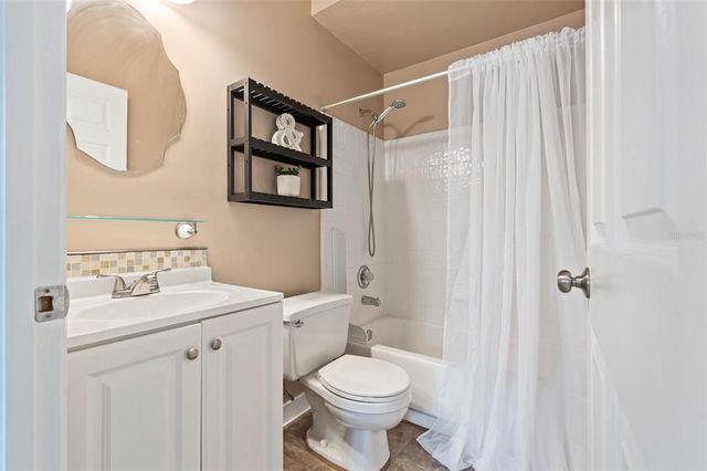5272 SW 97TH WAY, Gainesville, FL 32608