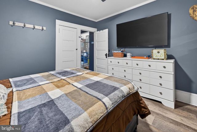 27 ARNEYS MOUNT RD, Pemberton, NJ 08068