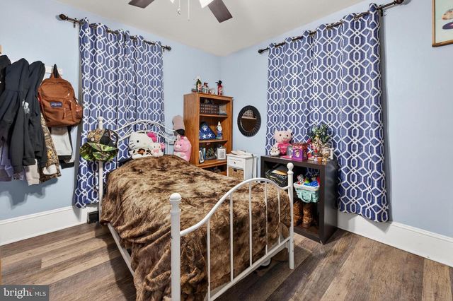 27 ARNEYS MOUNT RD, Pemberton, NJ 08068