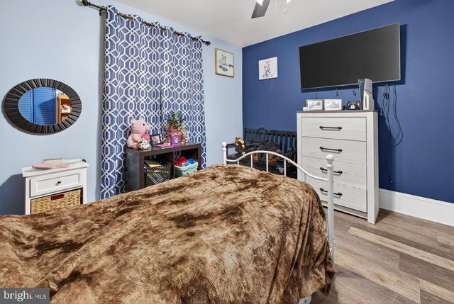 27 ARNEYS MOUNT RD, Pemberton, NJ 08068