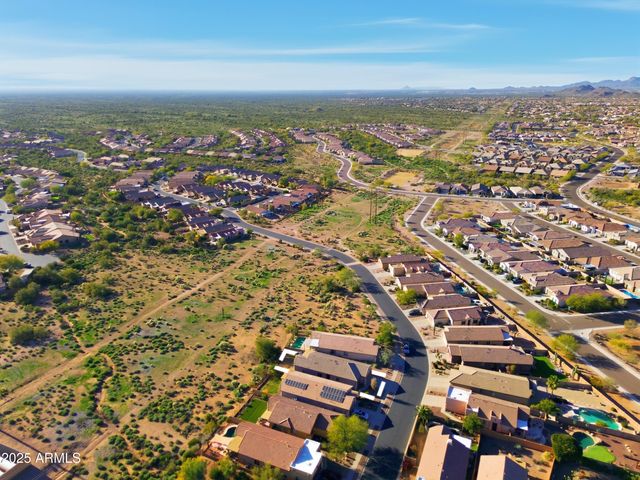 10675 E SECOND WATER Trail, Gold Canyon, AZ 85118