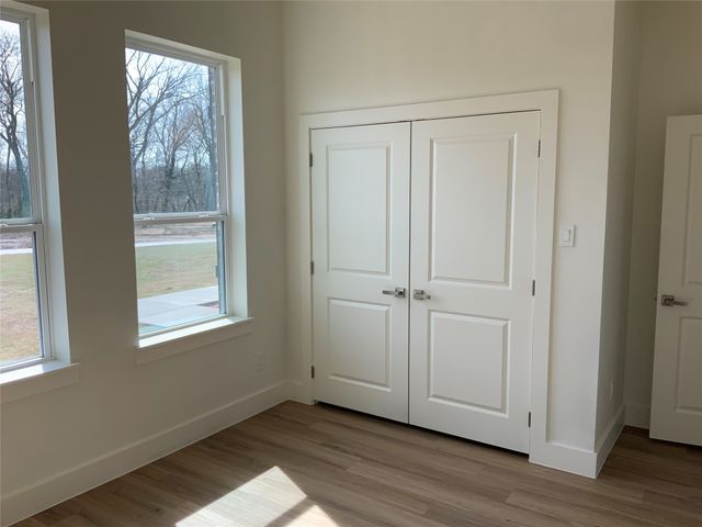 1250 Southfork Court, Waxahachie, TX 75167