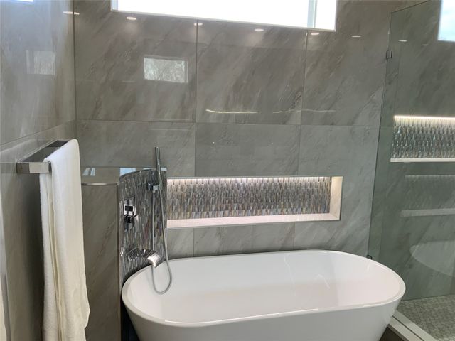 1250 Southfork Court, Waxahachie, TX 75167