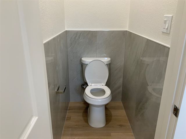 1250 Southfork Court, Waxahachie, TX 75167