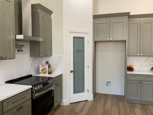 1250 Southfork Court, Waxahachie, TX 75167