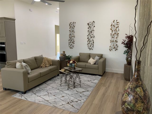 1250 Southfork Court, Waxahachie, TX 75167