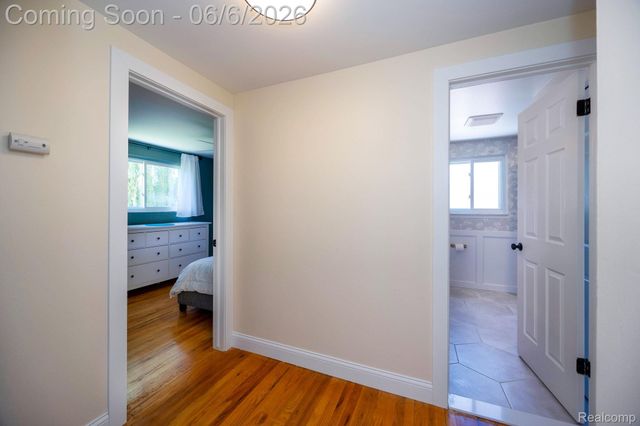 21076 Millbury Drive, Woodhaven, MI 48183