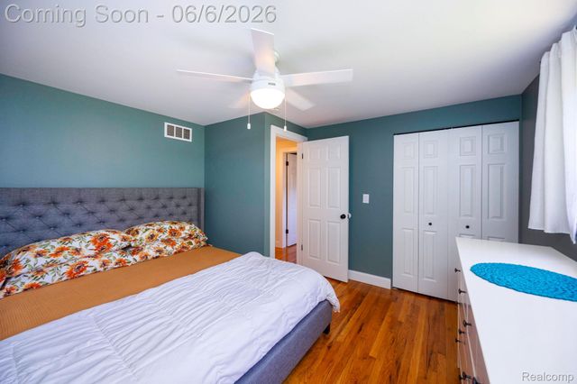 21076 Millbury Drive, Woodhaven, MI 48183