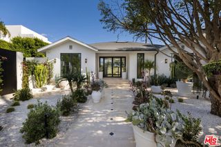 1342 Preston Way, Los Angeles, CA 90291