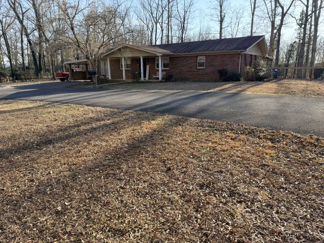 2321 Old Tullahoma Rd, Winchester, TN 37398