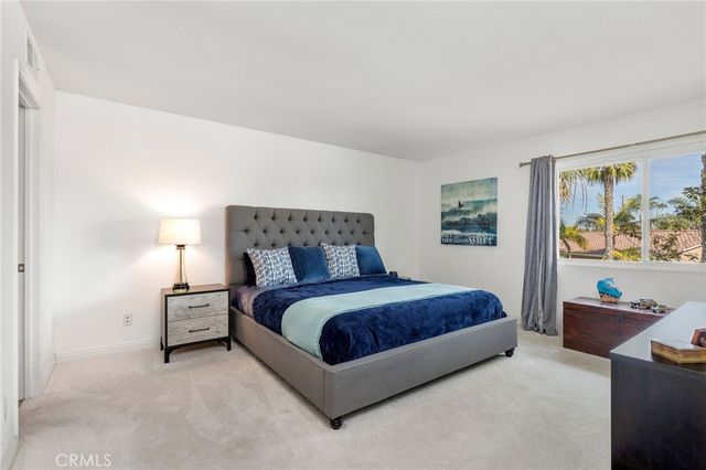 21038 Poolside Lane 5, Huntington Beach, CA 92648