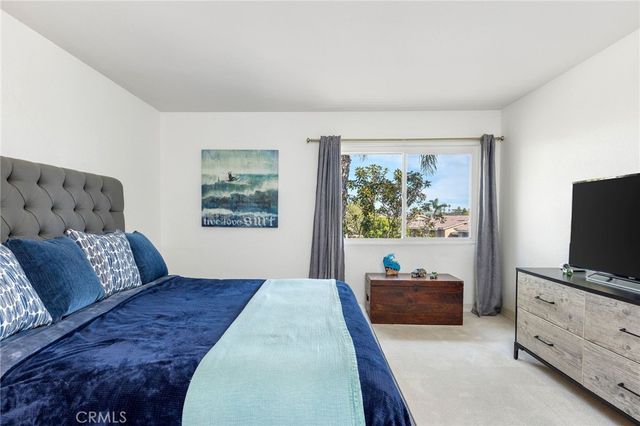 21038 Poolside Lane 5, Huntington Beach, CA 92648