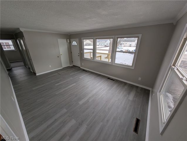 4510 Riverside Drive, Lorain, OH 44055