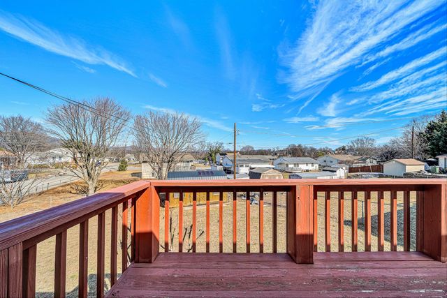 963 Page ST, Salem, VA 24153