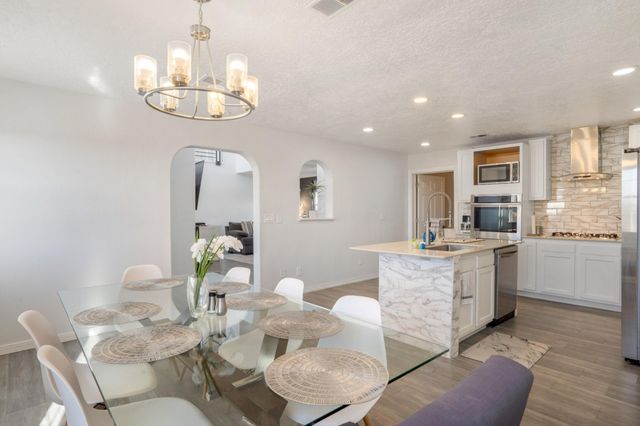 200 Trimble Boulevard NE, Albuquerque, NM 87123