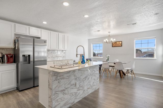 200 Trimble Boulevard NE, Albuquerque, NM 87123