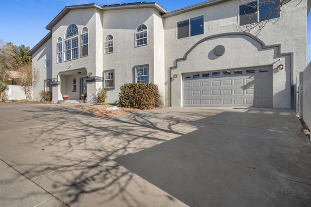 200 Trimble Boulevard NE, Albuquerque, NM 87123