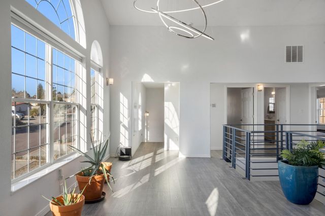 200 Trimble Boulevard NE, Albuquerque, NM 87123