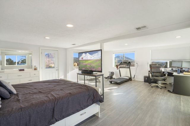 200 Trimble Boulevard NE, Albuquerque, NM 87123