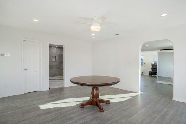 200 Trimble Boulevard NE, Albuquerque, NM 87123