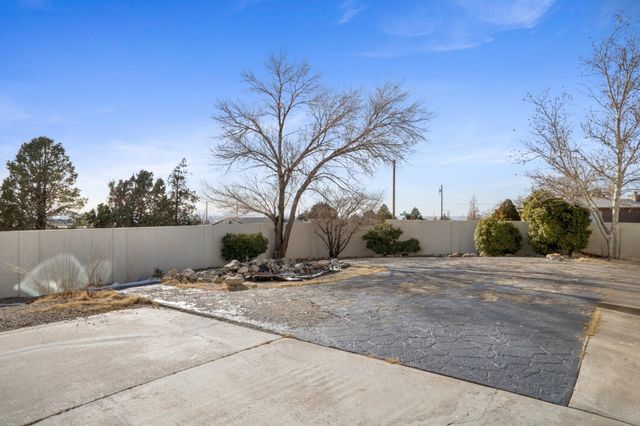 200 Trimble Boulevard NE, Albuquerque, NM 87123