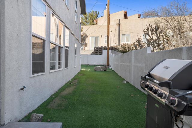 200 Trimble Boulevard NE, Albuquerque, NM 87123