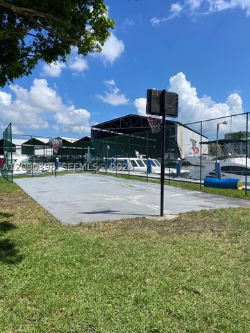 1800 NW 24th Ave 614, Miami, FL 33125