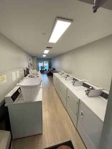 483 S Cortez Drive Circle, Margate, FL 33068