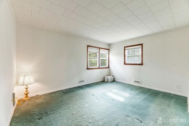 64 Avenue I Avenue, Monroe, NJ 08831