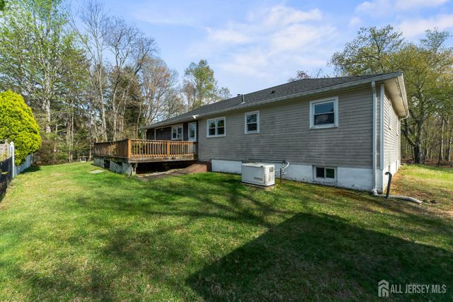 64 Avenue I Avenue, Monroe, NJ 08831