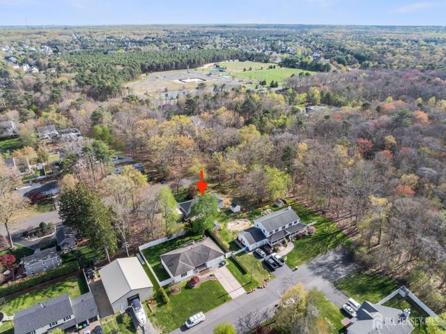 64 Avenue I Avenue, Monroe, NJ 08831