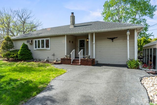 64 Avenue I Avenue, Monroe, NJ 08831