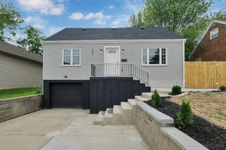 551 Greenwell Avenue, Delhi Twp, OH 45238