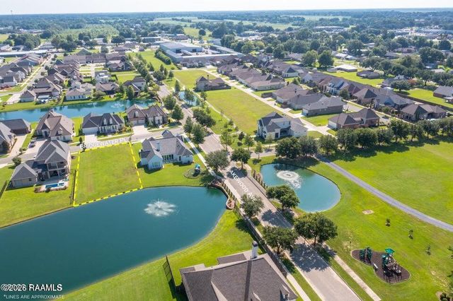 219 Bridgewater Place, Breaux Bridge, LA 70517