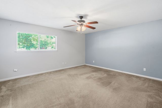 2903 Melmar Park Street, Commerce, TX 75428