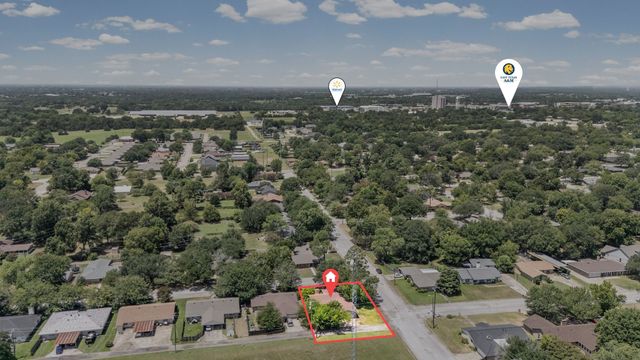 2903 Melmar Park Street, Commerce, TX 75428