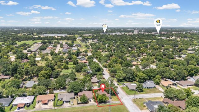 2903 Melmar Park Street, Commerce, TX 75428