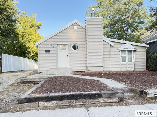 938 Ada Avenue, Idaho Falls, ID 83402