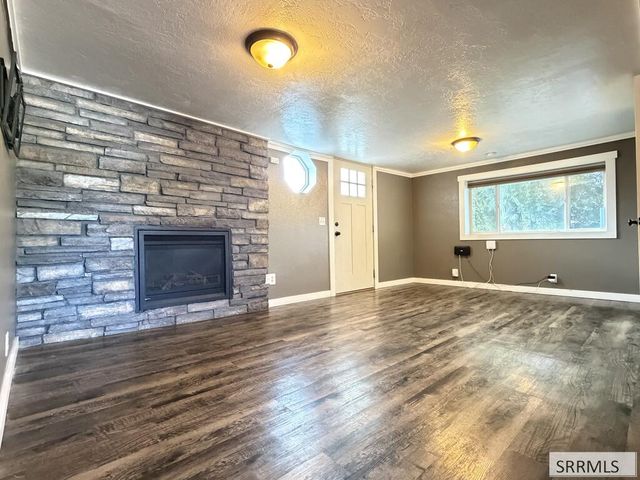 938 Ada Avenue, Idaho Falls, ID 83402