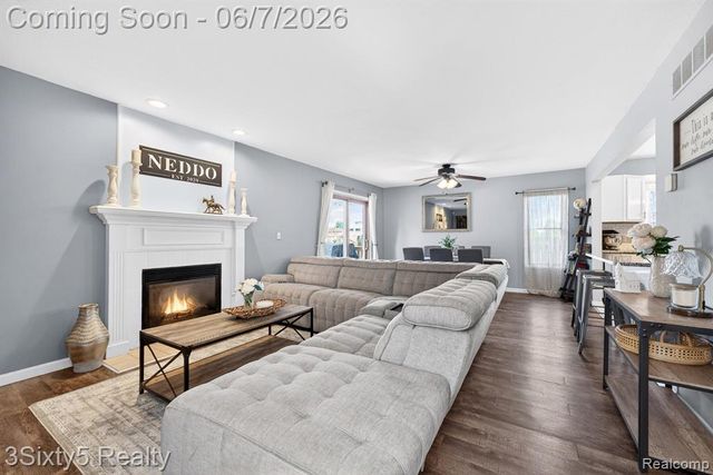 12736 Phelps Street, Southgate, MI 48195