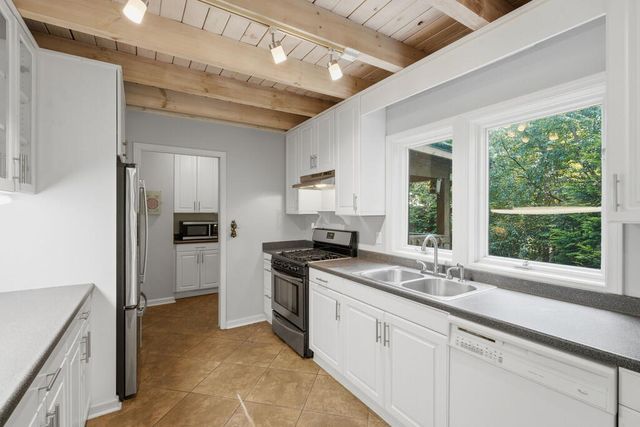 210 Cornett Drive, Ellijay, GA 30540