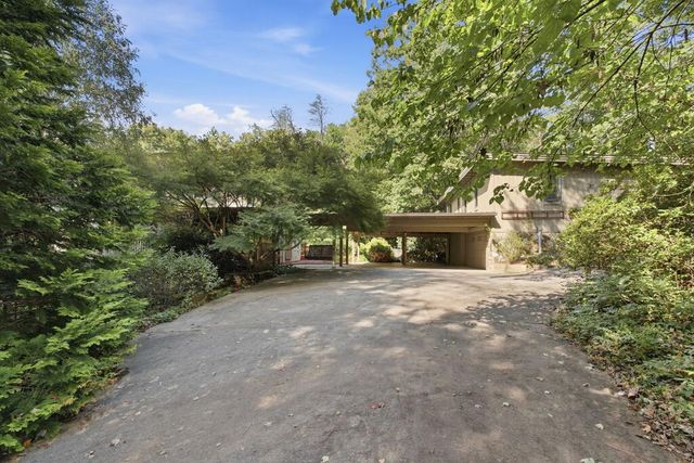 210 Cornett Drive, Ellijay, GA 30540