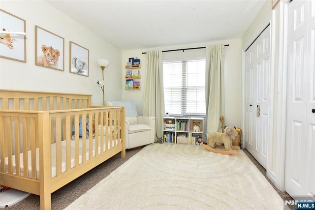 1133 Sycamore Lane, Mahwah, NJ 07430