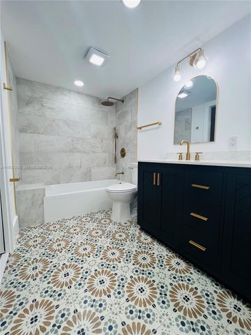 2402 Antigua Cir H1, Coconut Creek, FL 33066