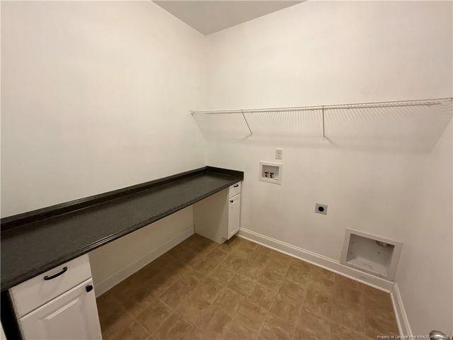 269 Fountain Grove Drive, Raeford, NC 28376