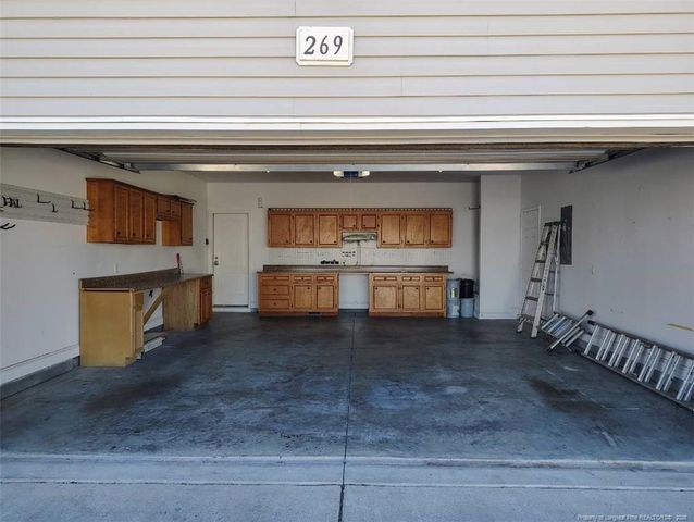 269 Fountain Grove Drive, Raeford, NC 28376