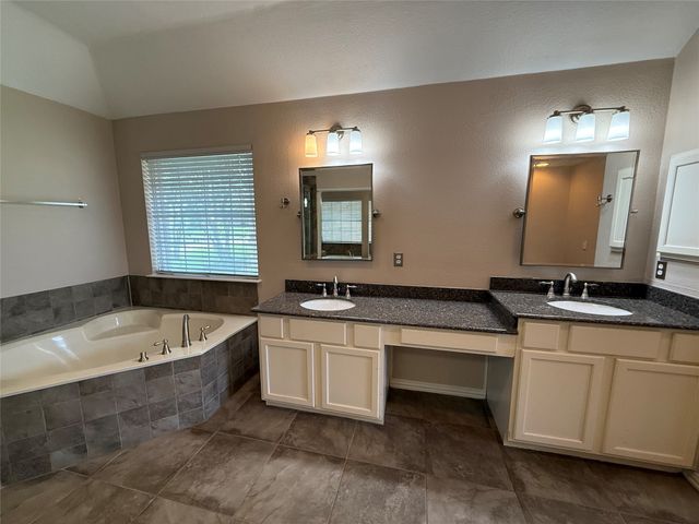 2321 Flanders Lane, Plano, TX 75025