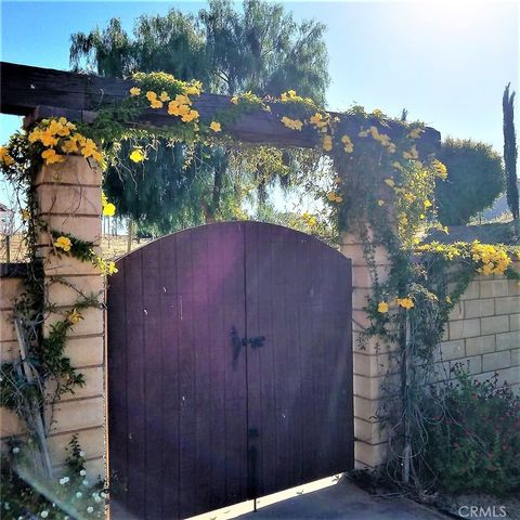 40995 Via Fernando, Temecula, CA 92592